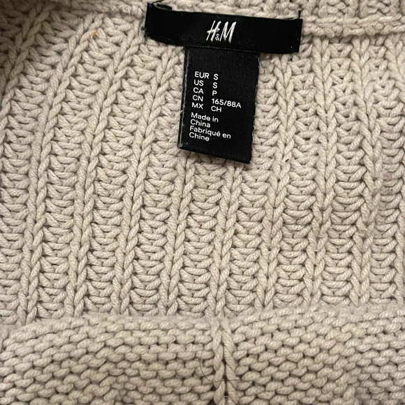 Forever 21 Knit Drop Sleeve Tan Sweater small - Picture 4 of 10